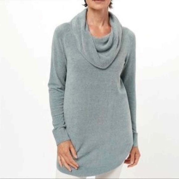 Barefoot Dreams Sweaters - NWT Barefoot Dreams Cozychic Ultra Lite Coastal Cowl Neck Tunic In Faded Jade